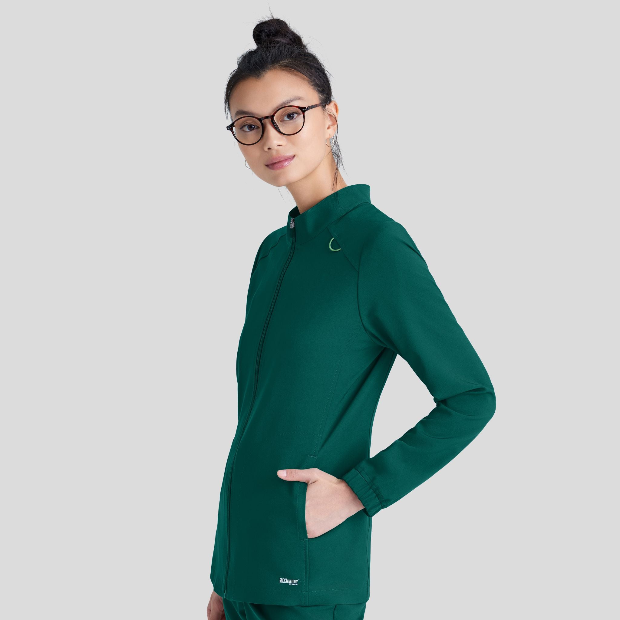 Virtue Warm-up Scrub Jacket | Hunter