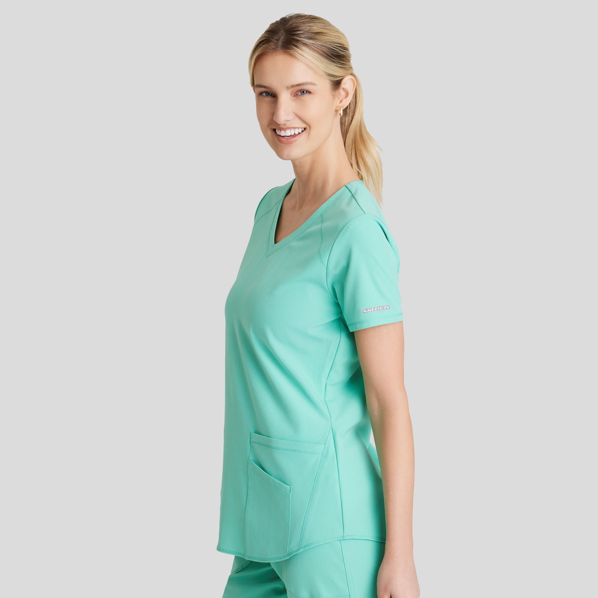 Breeze Scrub Top | Light Jade