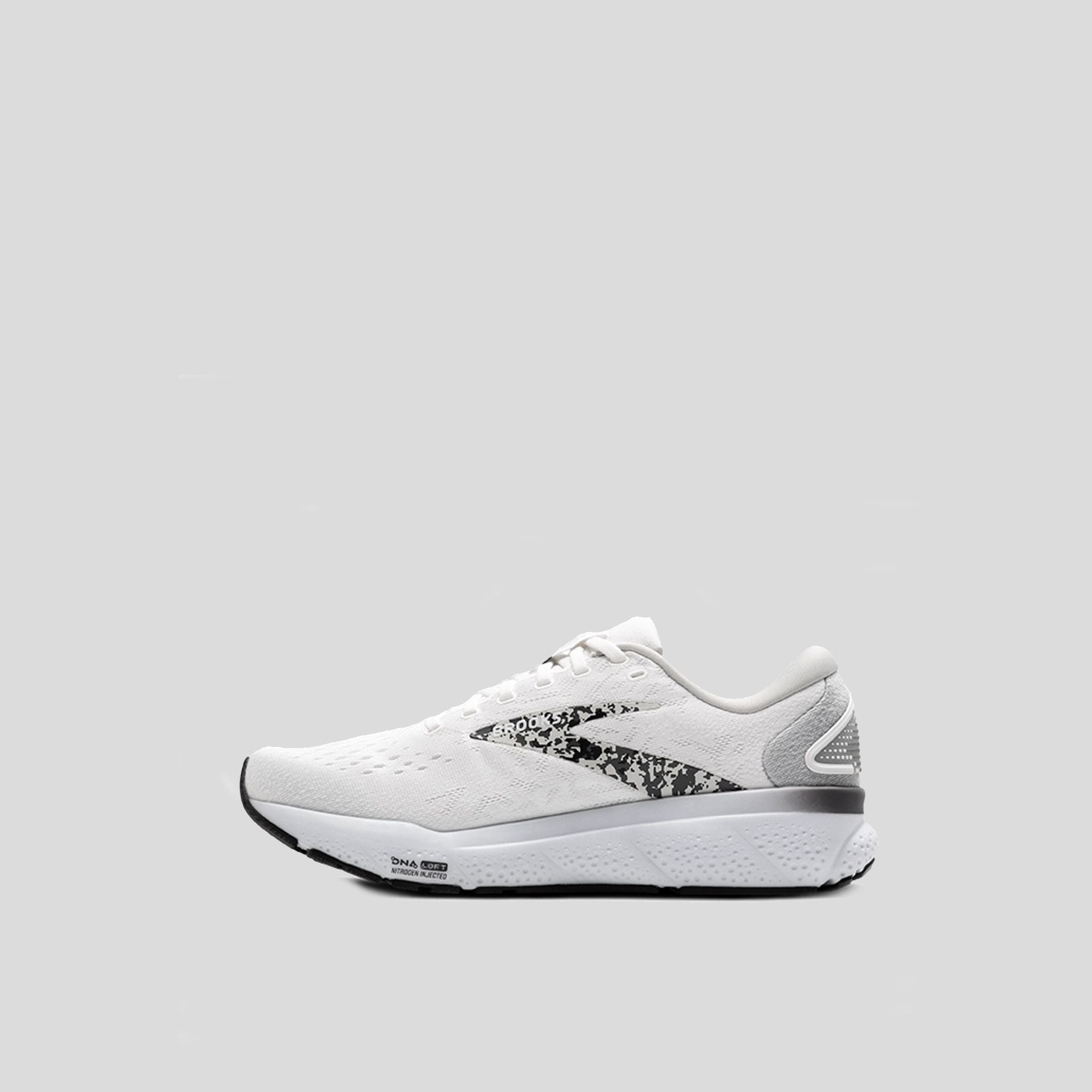 Ghost 16 | White/Oyster/Lava