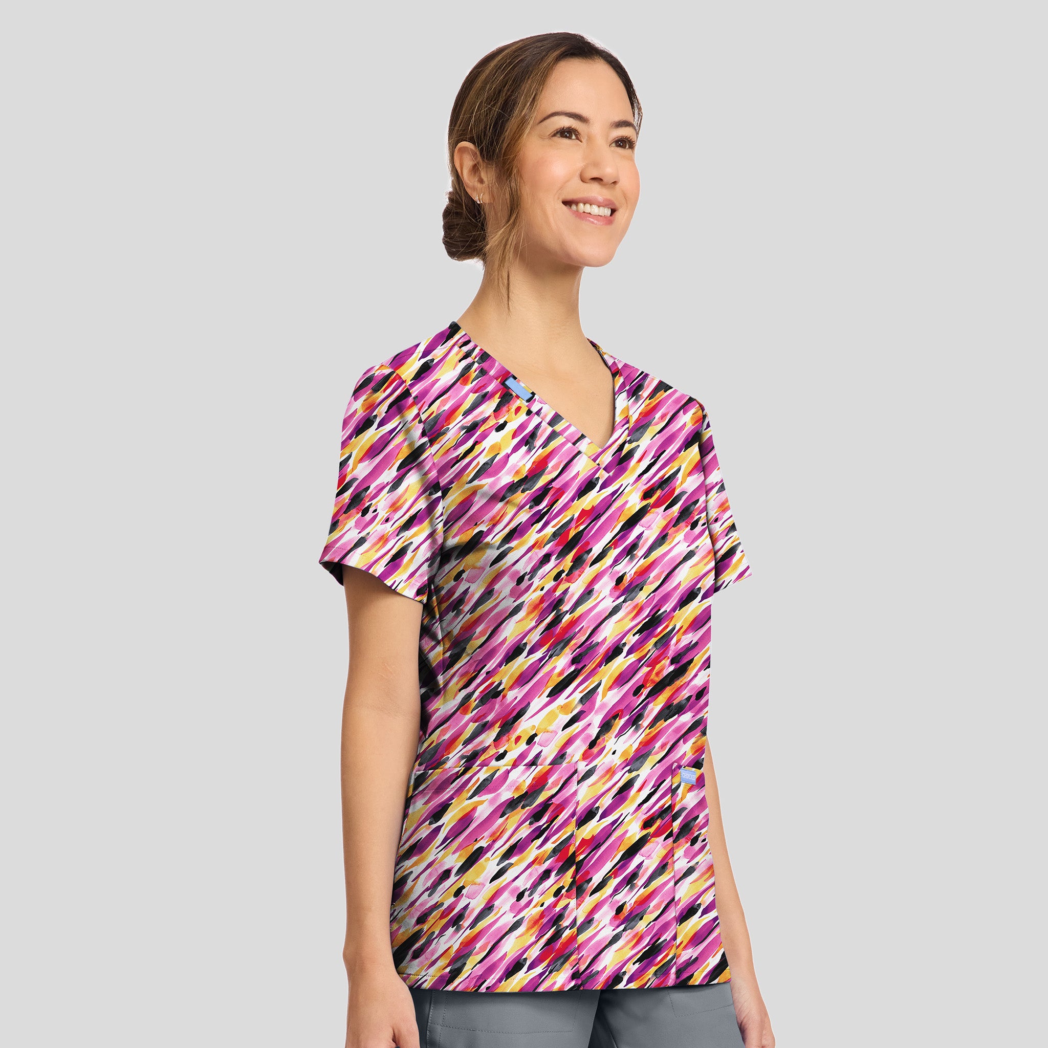 Women's Watercolor Marks Print Scrub Top