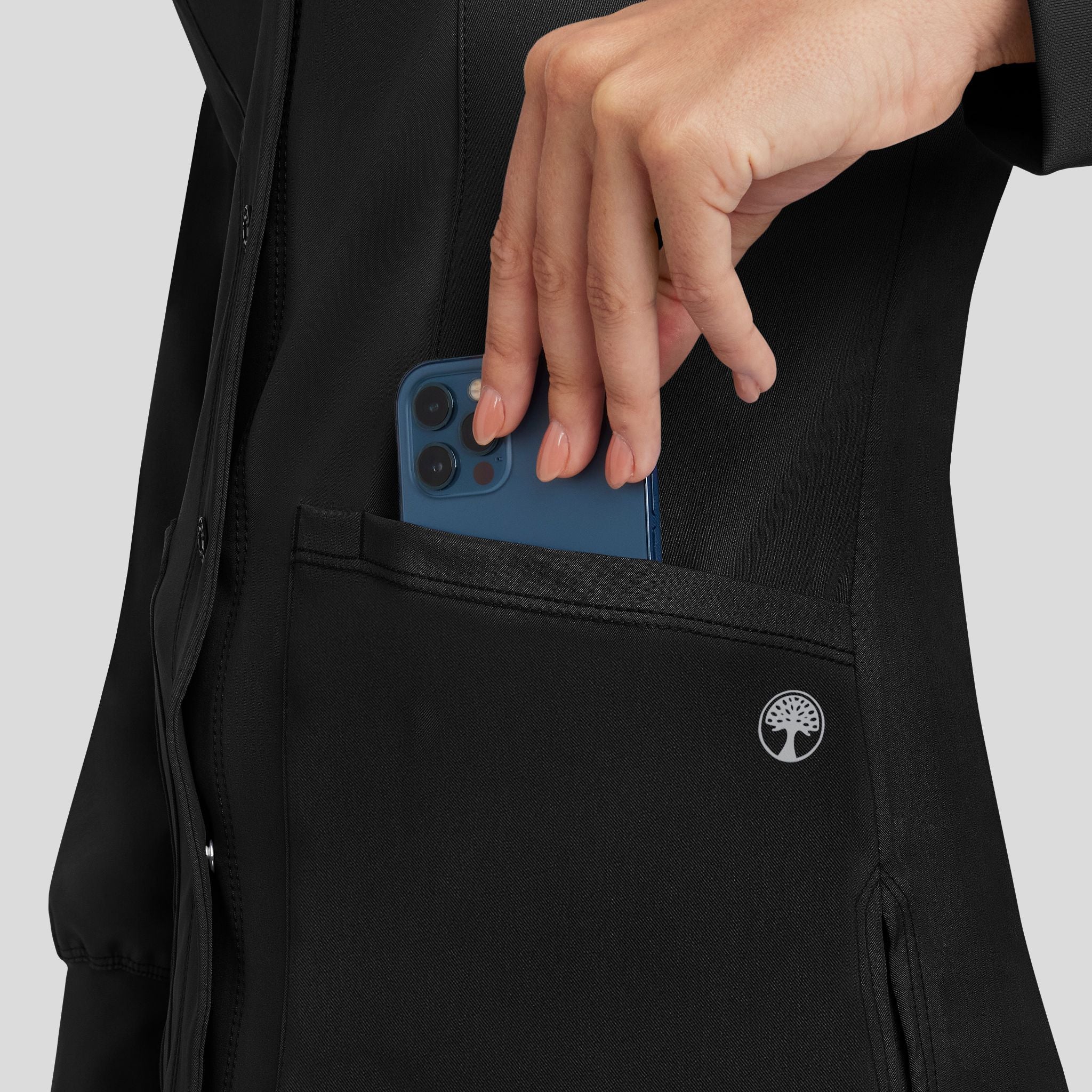 HealingHandsWorks_5500_black_detail