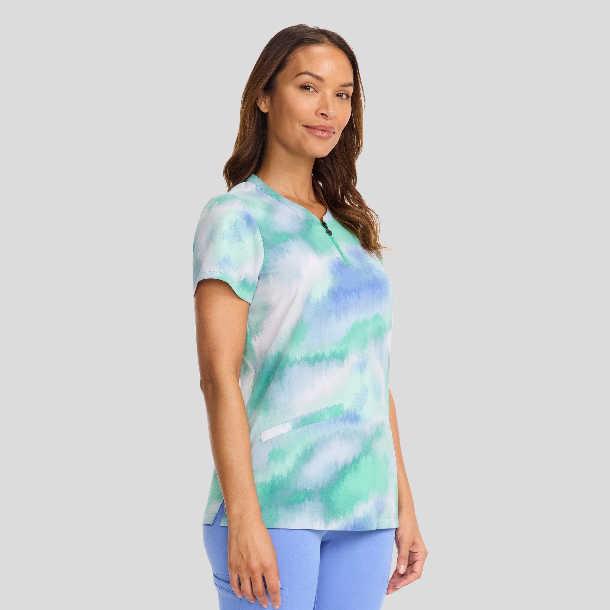 Ivy Blurred Ikat Print Scrub Top
