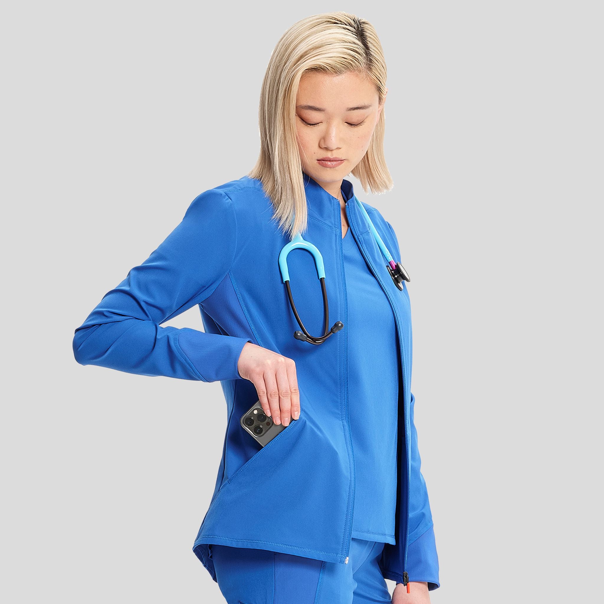 IN_INFINITY_GNR8_ZIPFRONTJACKET_320A_ROYAL_RIGHT