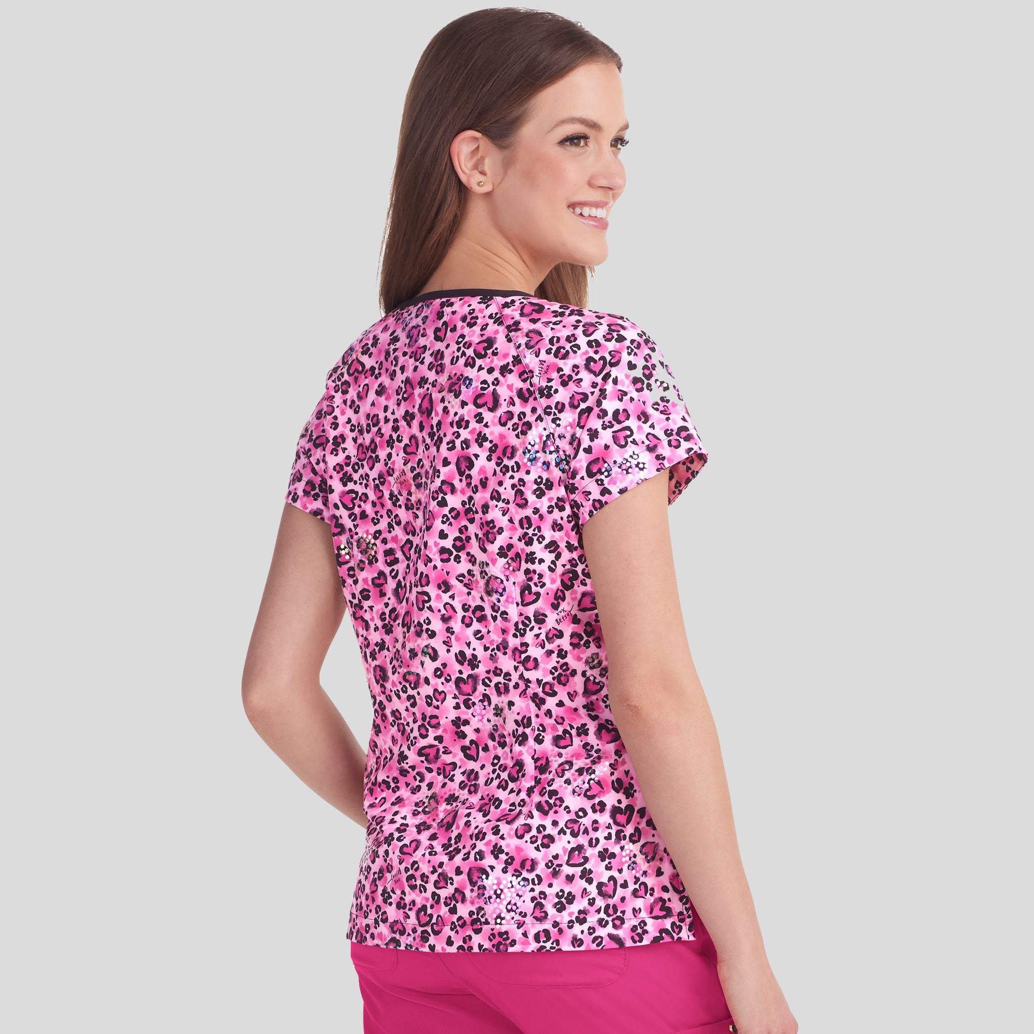 Betsey Johnson Sunflower Women's 2-Pocket Print Scrub Top | Lovely Leopard