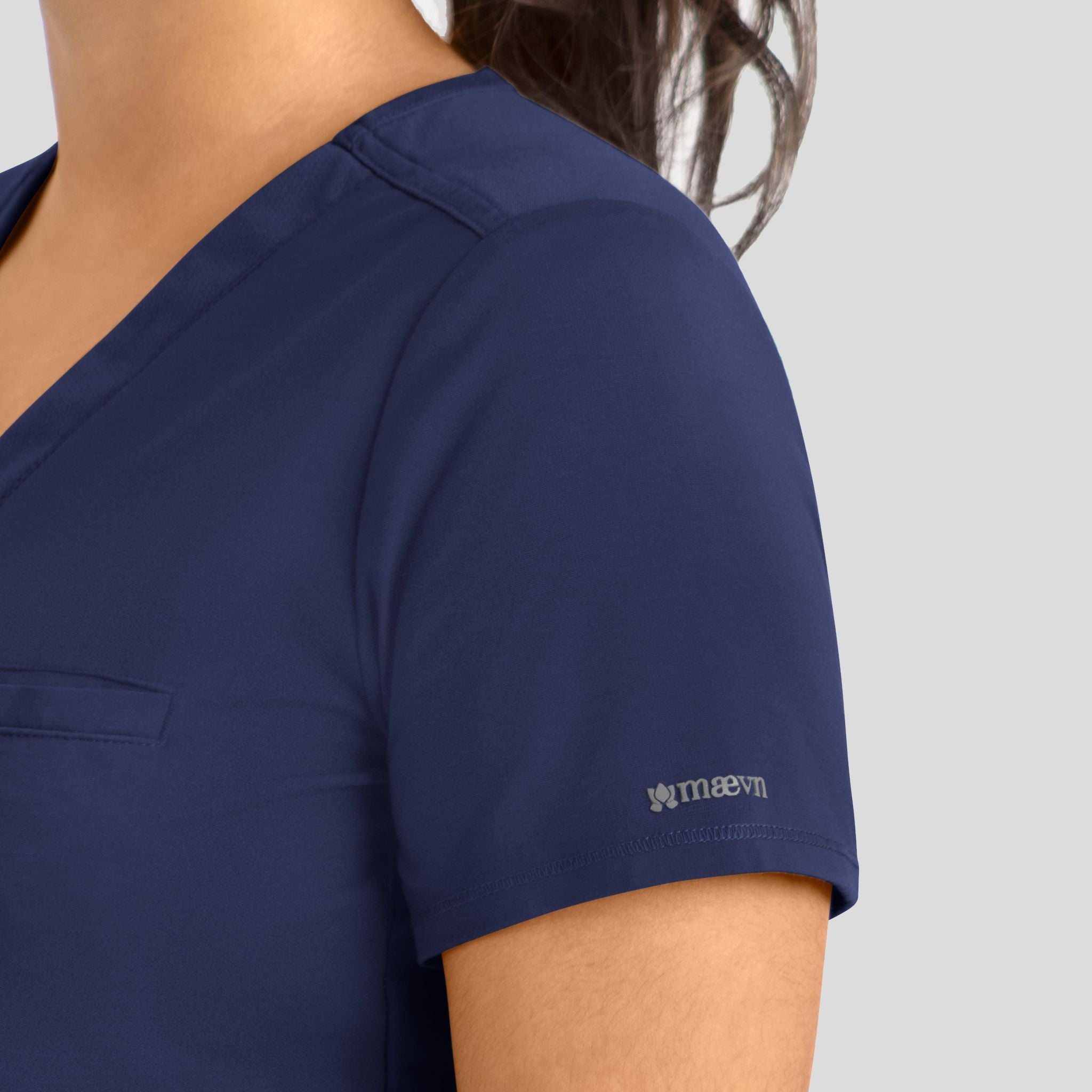 Maevn_Focus_20301_navy_sleeve