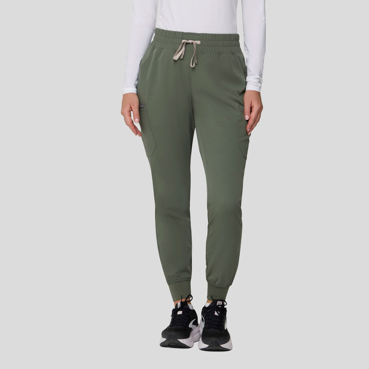 Tempo Women's Jogger Pant | Olive