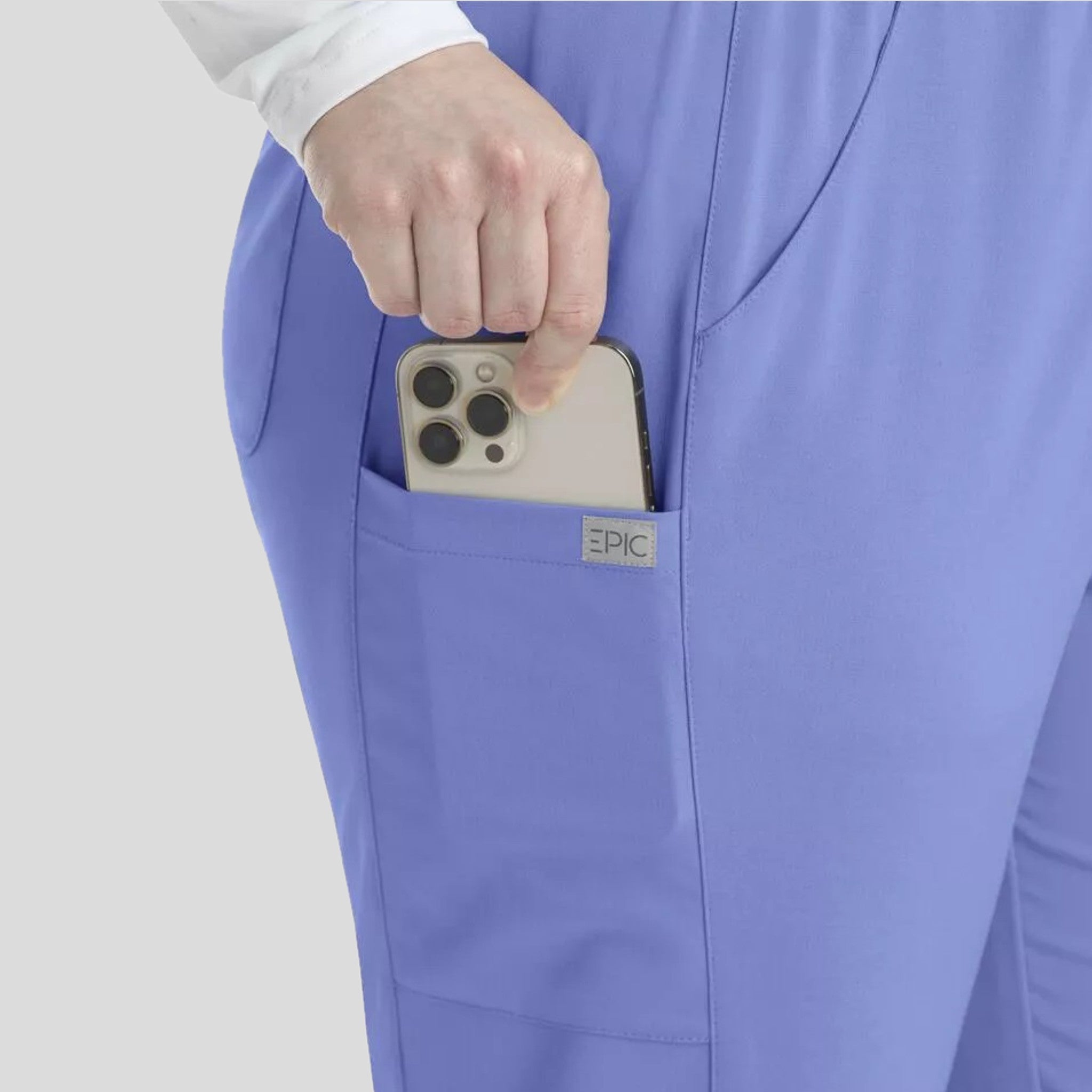 Epic_9811_Ceil_Detail