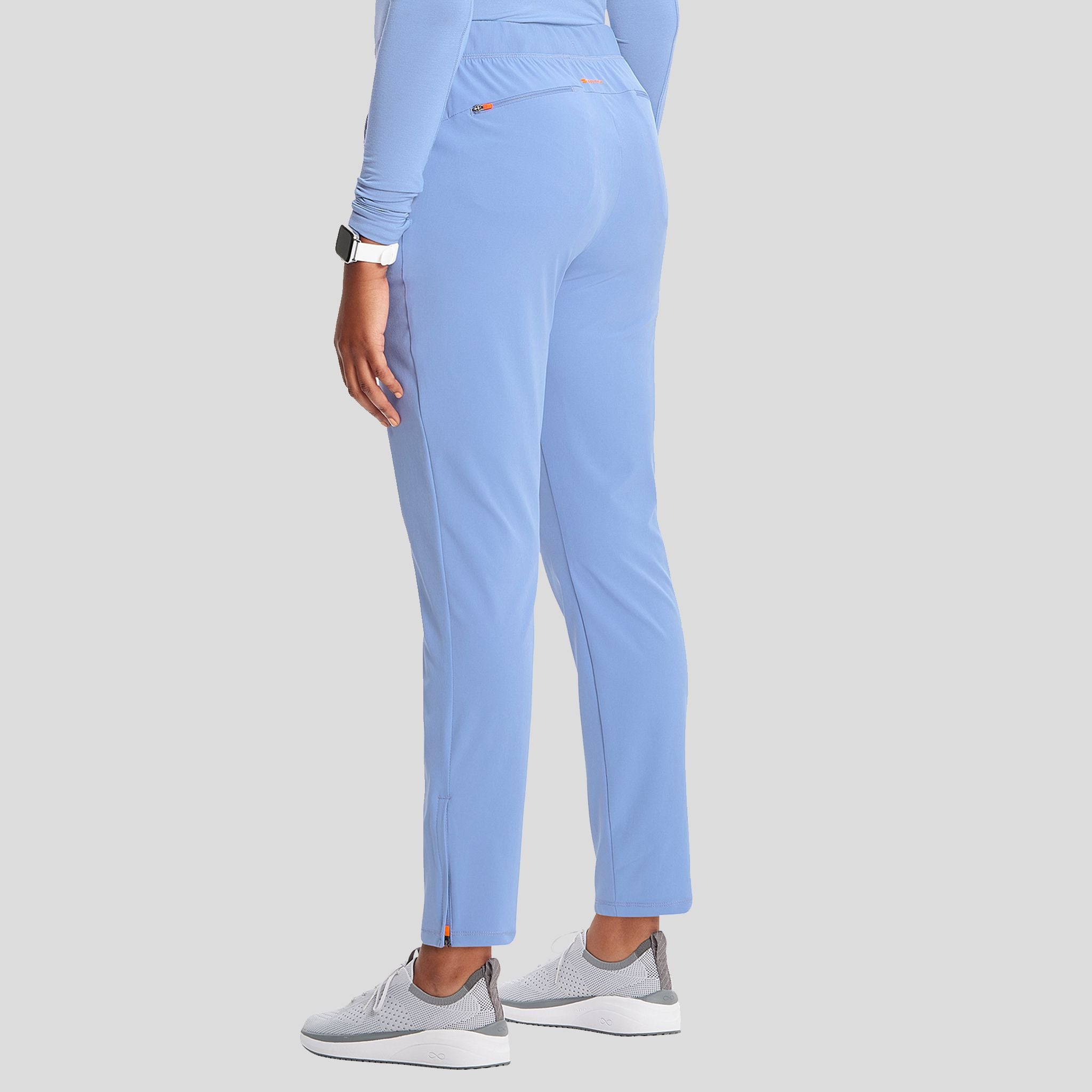 IN_INFINITY_GNR8_CARGOPANT_120A_CIEL_BACK2